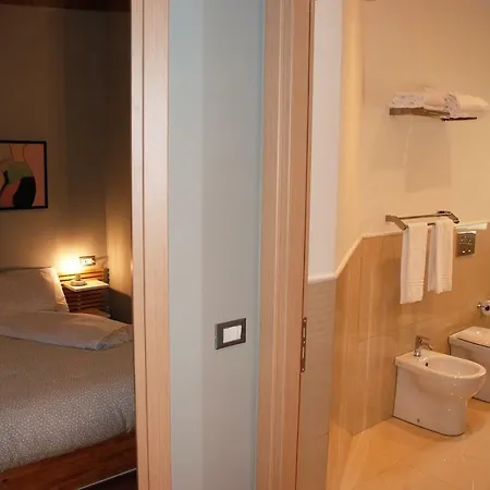 Cinque Terre The Square - Two Bathrooms Appartamento La Spezia