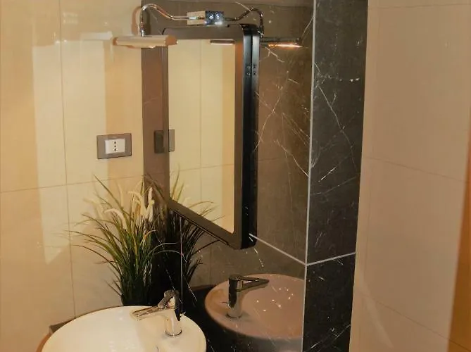 Cinque Terre The Square - Two Bathrooms Apartment La Spezia