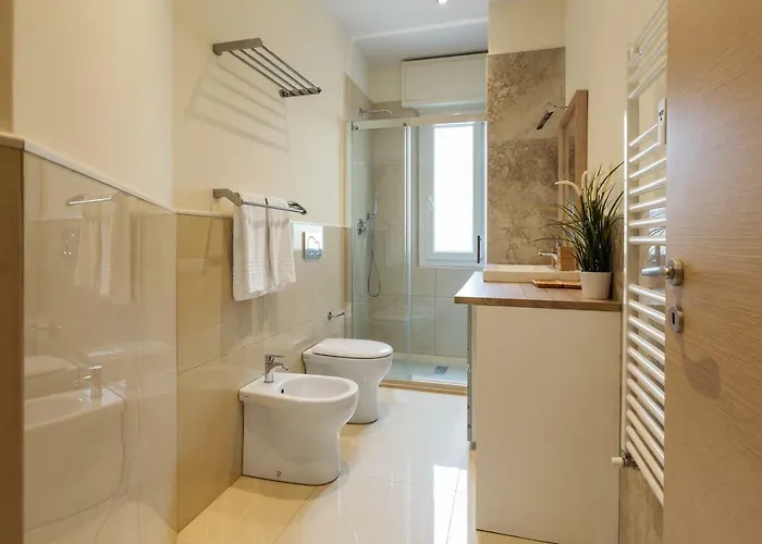 Cinque Terre The Square - Two Bathrooms Apartment La Spezia